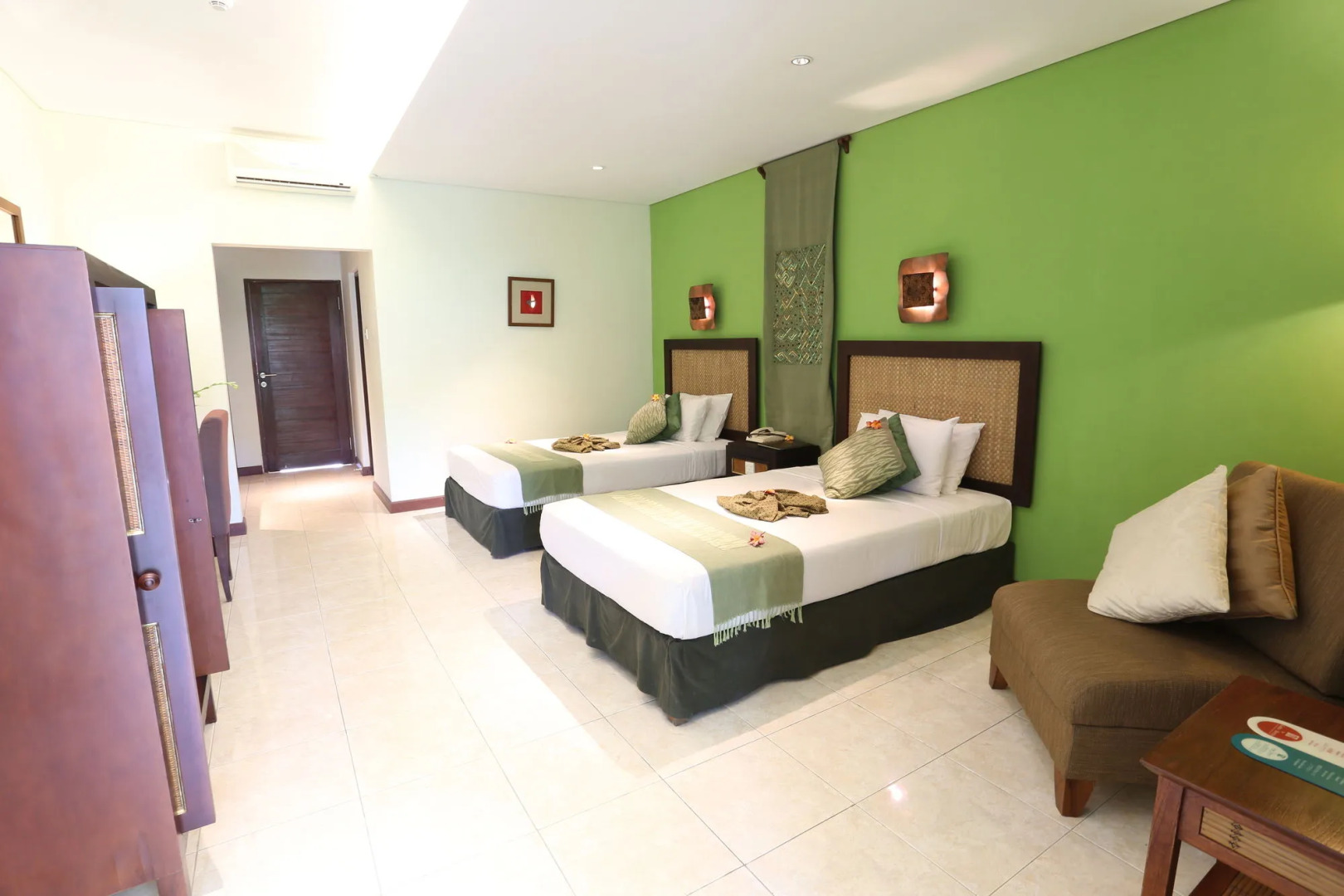 Photo - The Cakra Hotel