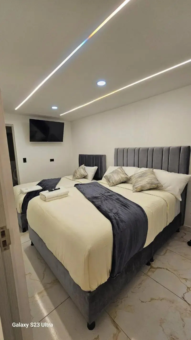 Foto - Hotel West Inn