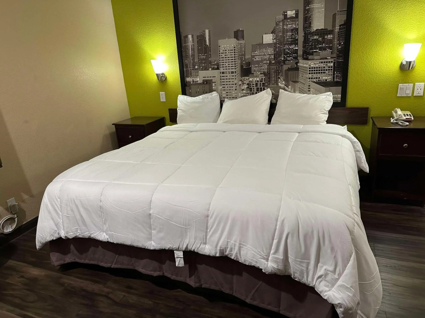 Photo - Red Lion Inn & Suites IAH Airport East