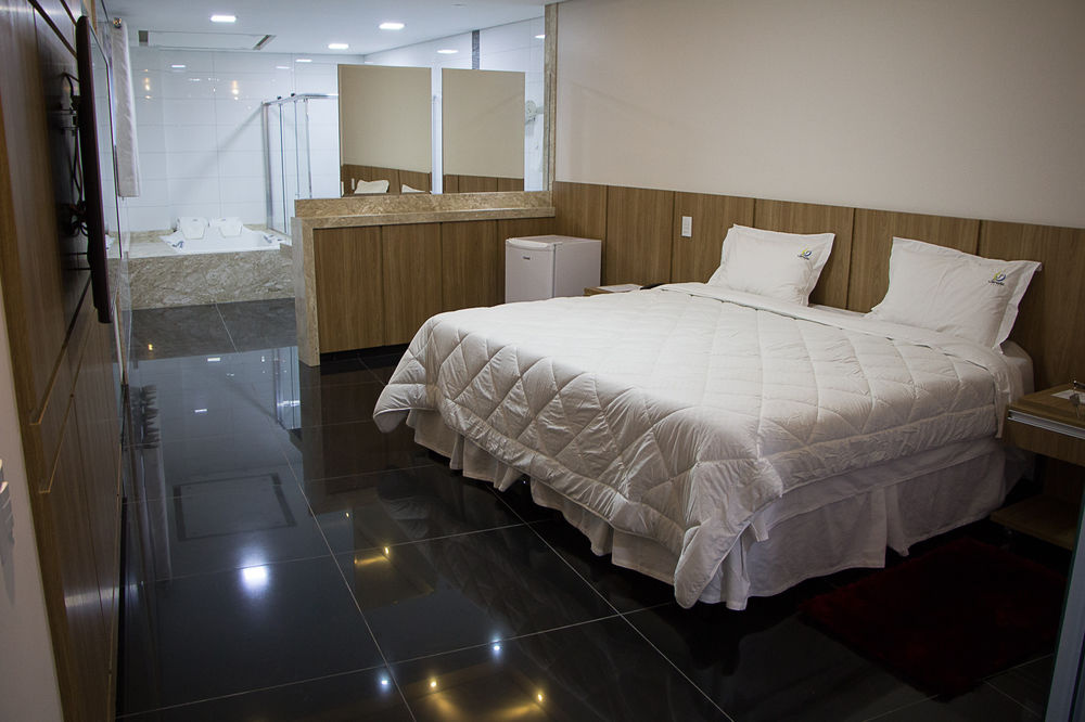 Serata Hotel
