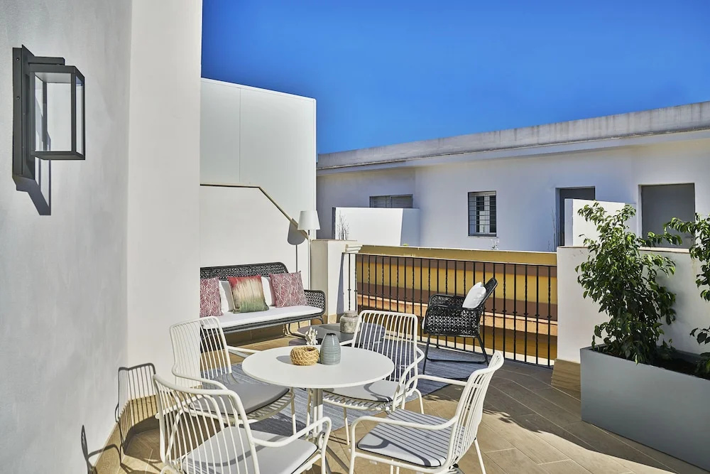 Photo - Hotel Vincci Molviedro Suites Apartments