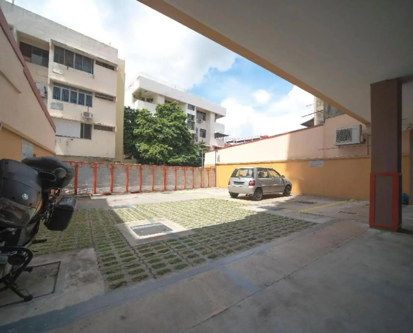 Photo - K Hotel 1515