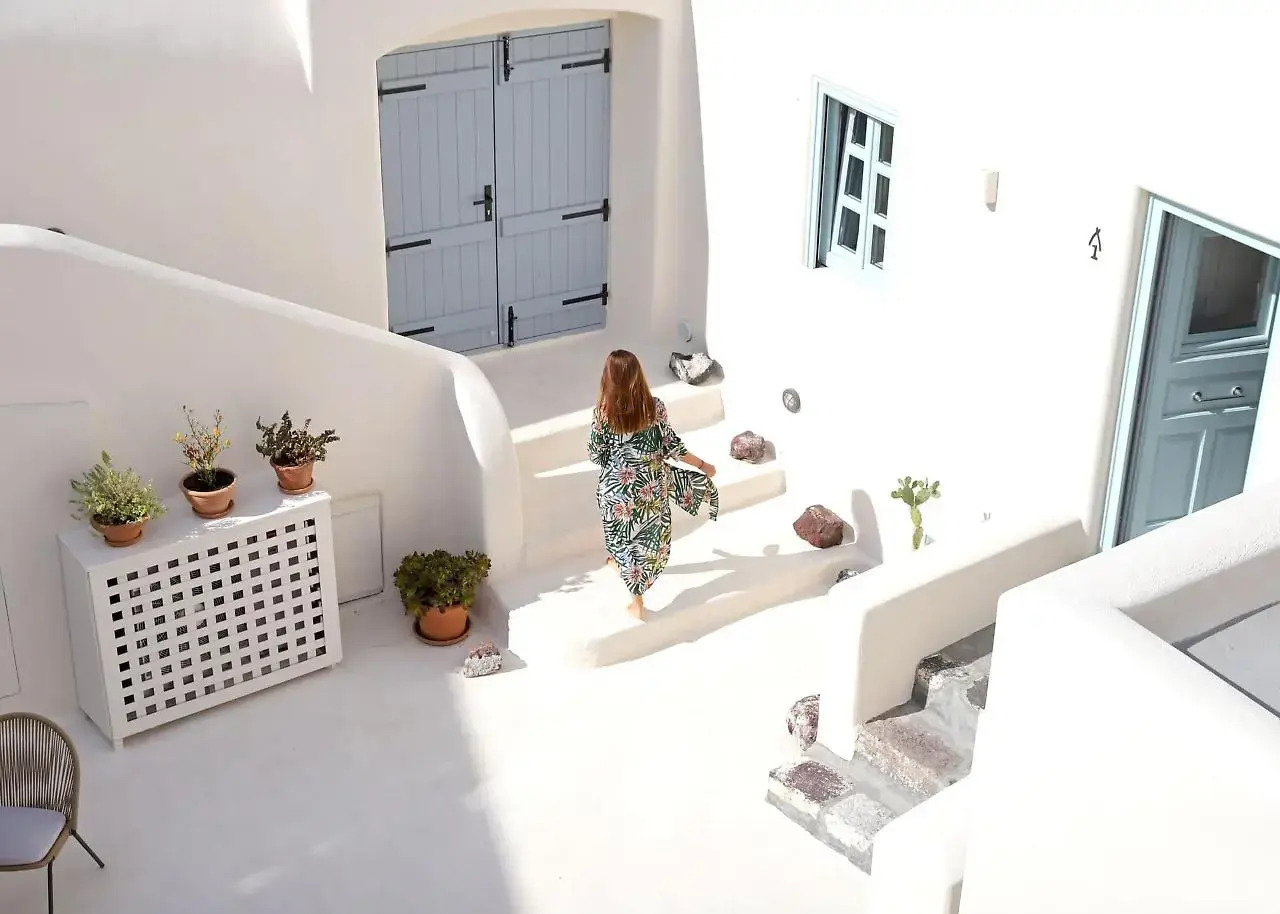 Photo - Arxegono Cave Houses Santorini