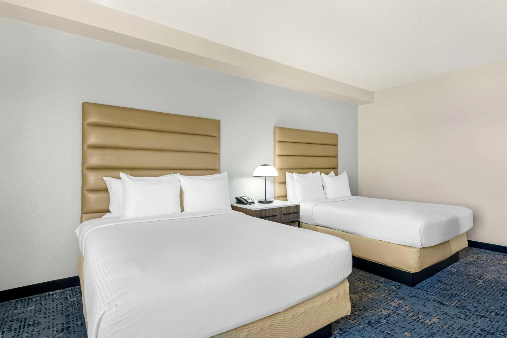 Photo - Best Western Plus Universal Inn