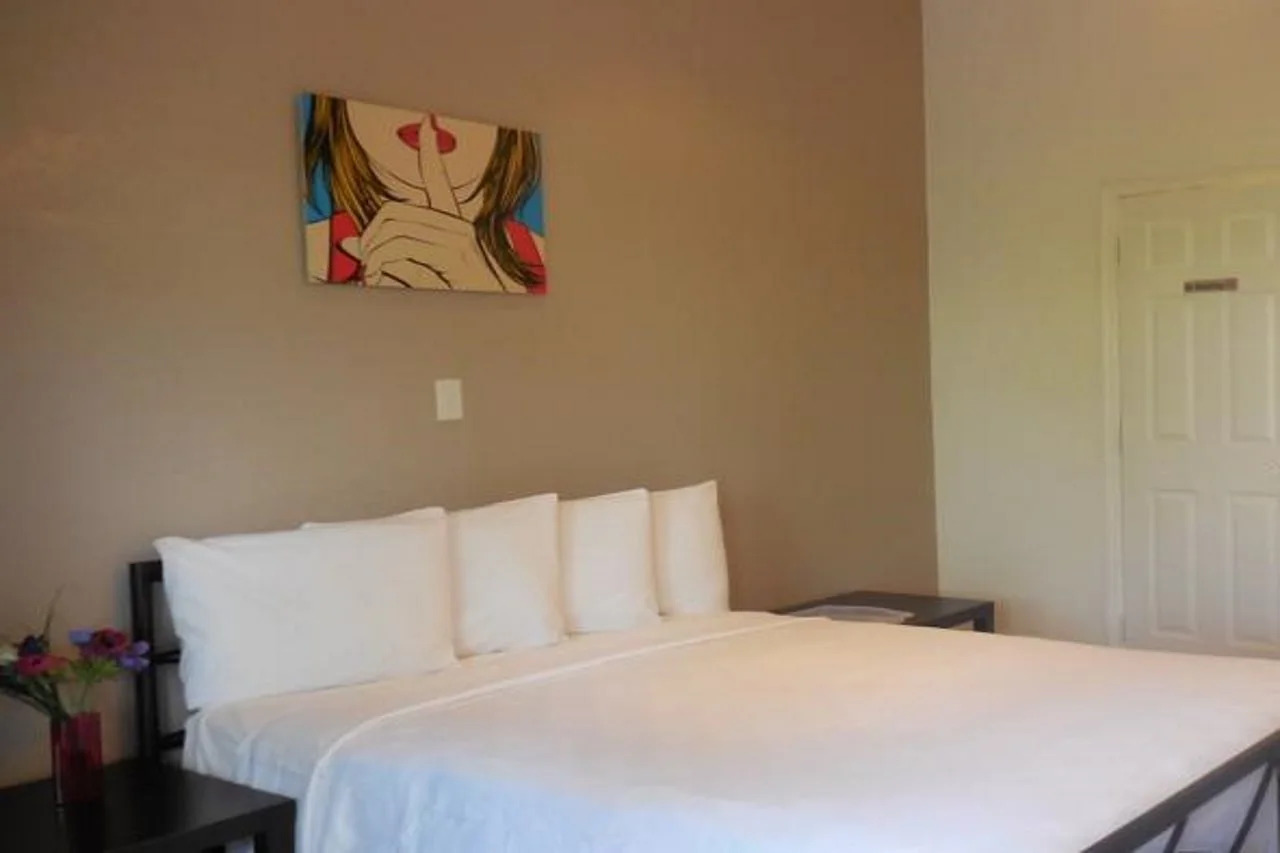 Photo - Shalimar Motel