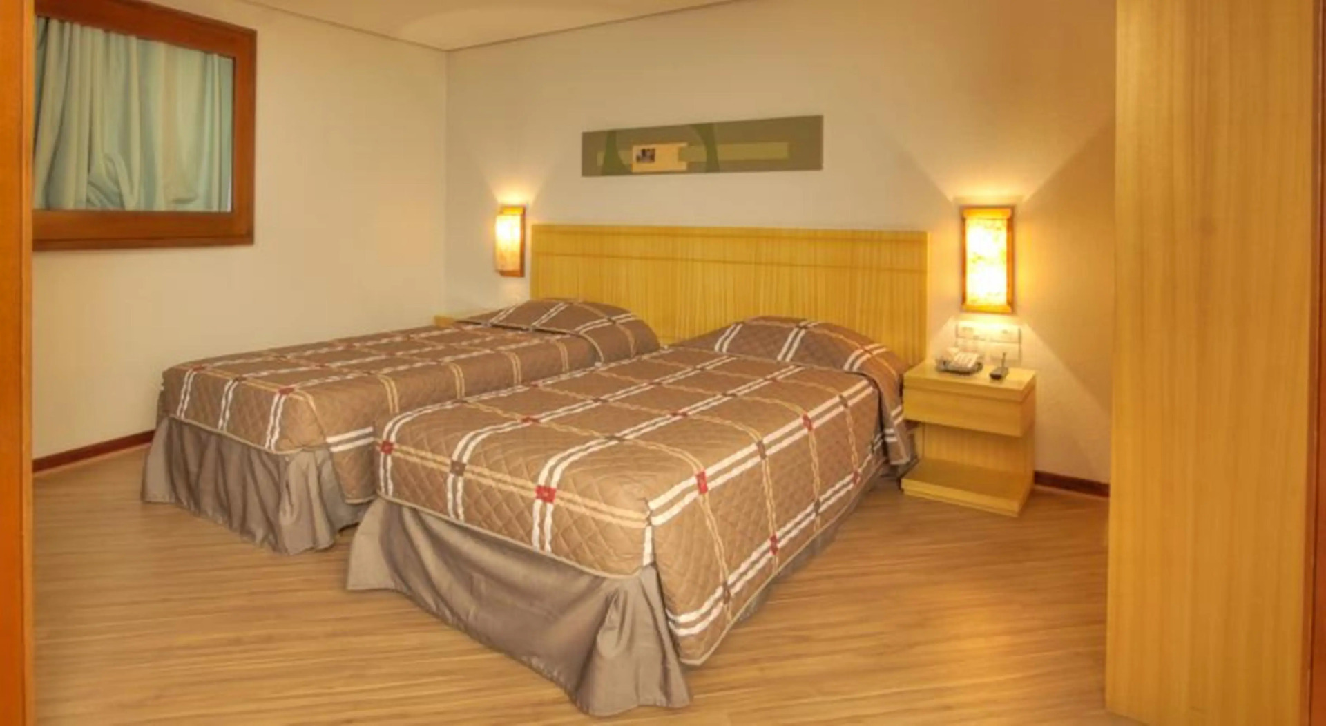 Foto - Bristol Brasil 500 Curitiba Batel