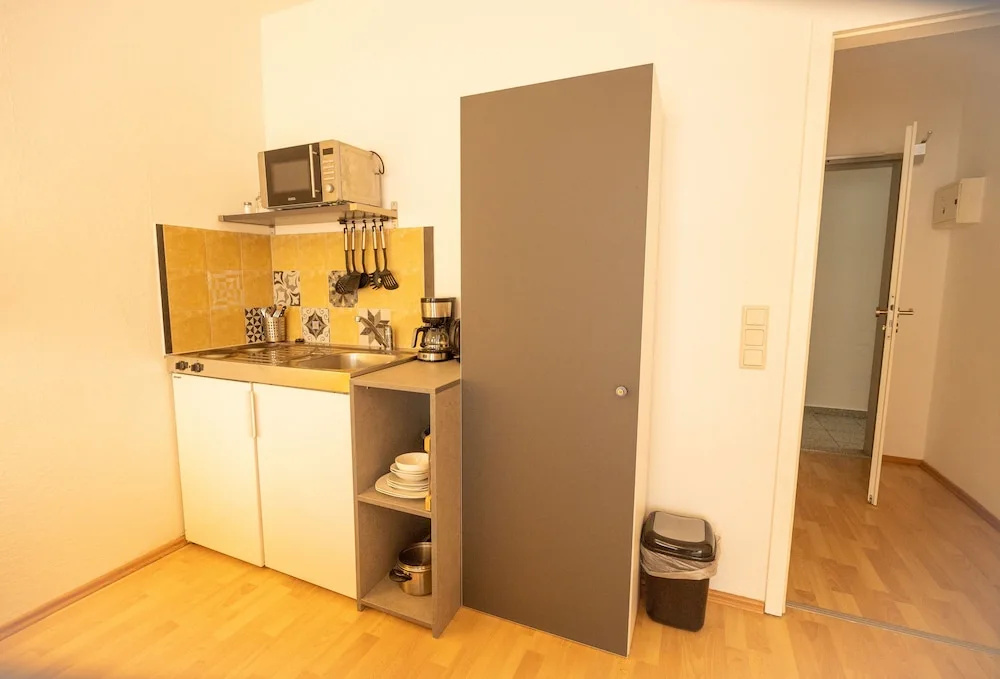 Photo - Ford Apartment