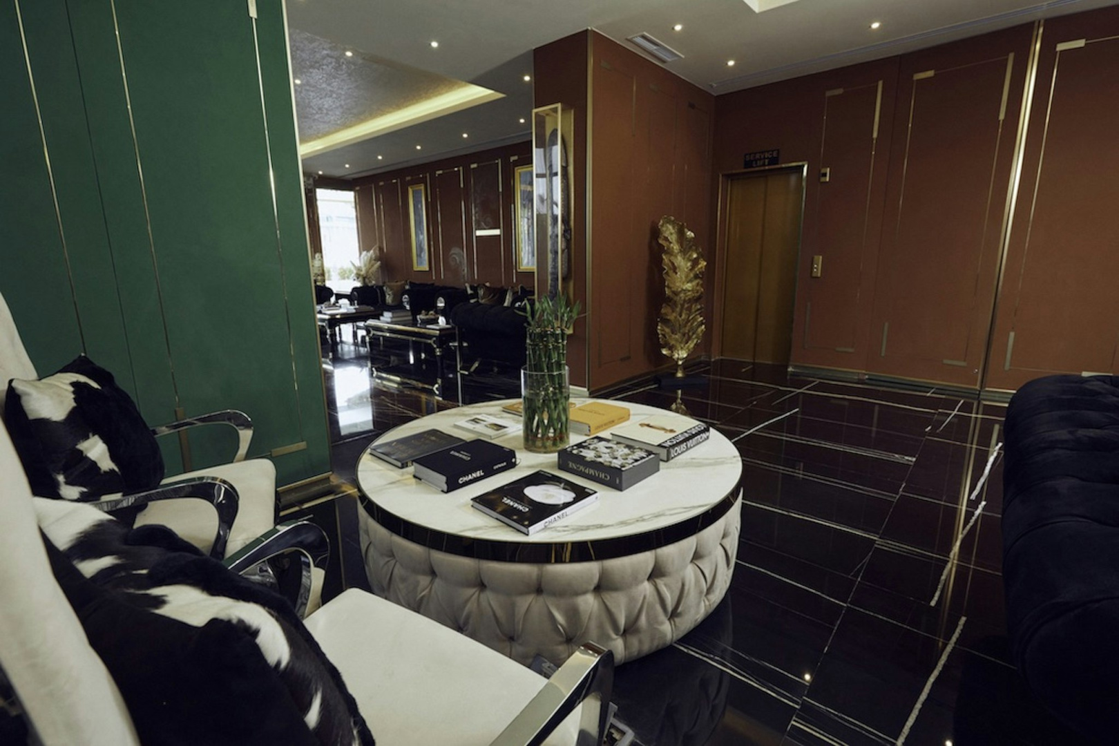 Foto - Number One Oxford Street Hotel & Suites
