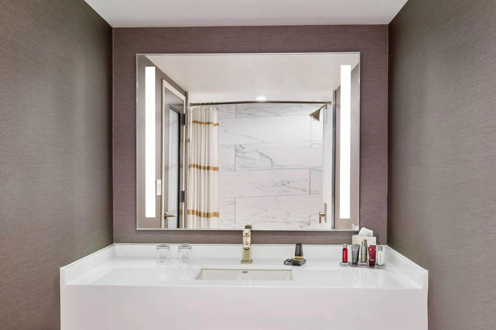 Foto - Teaneck Marriott at Glenpointe