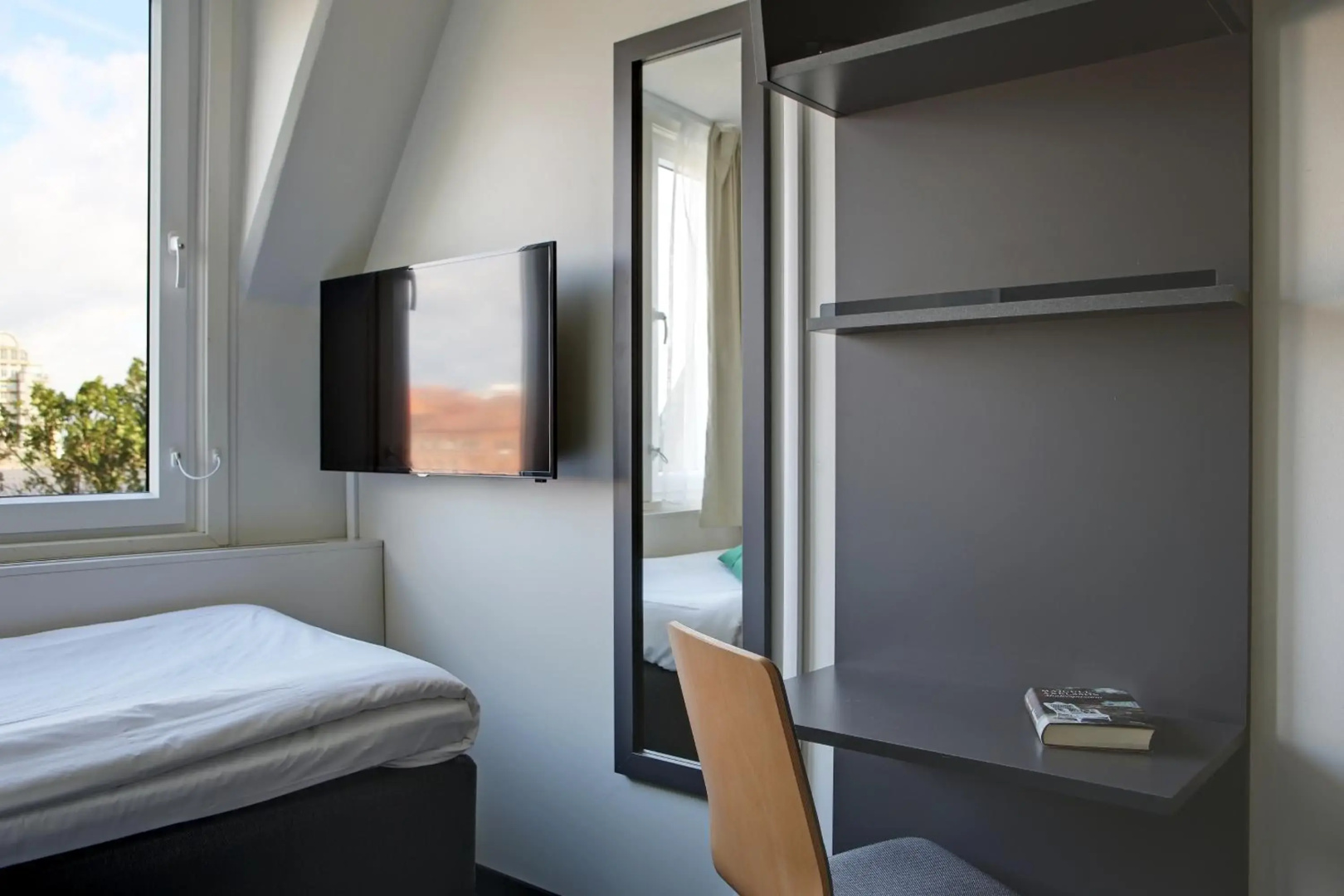 Photo - Moment Hotels