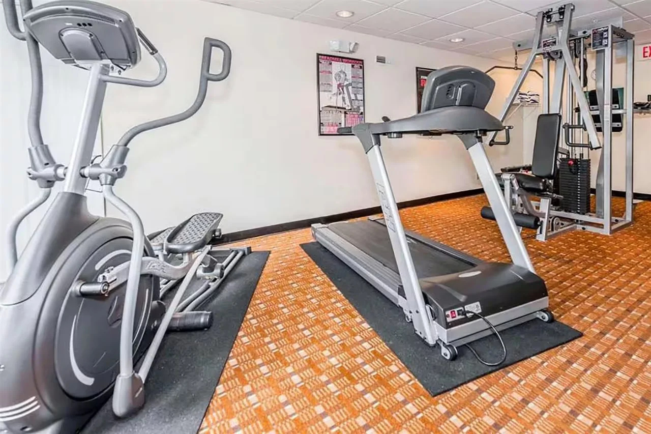 Photo - Baymont by Wyndham Indianapolis East