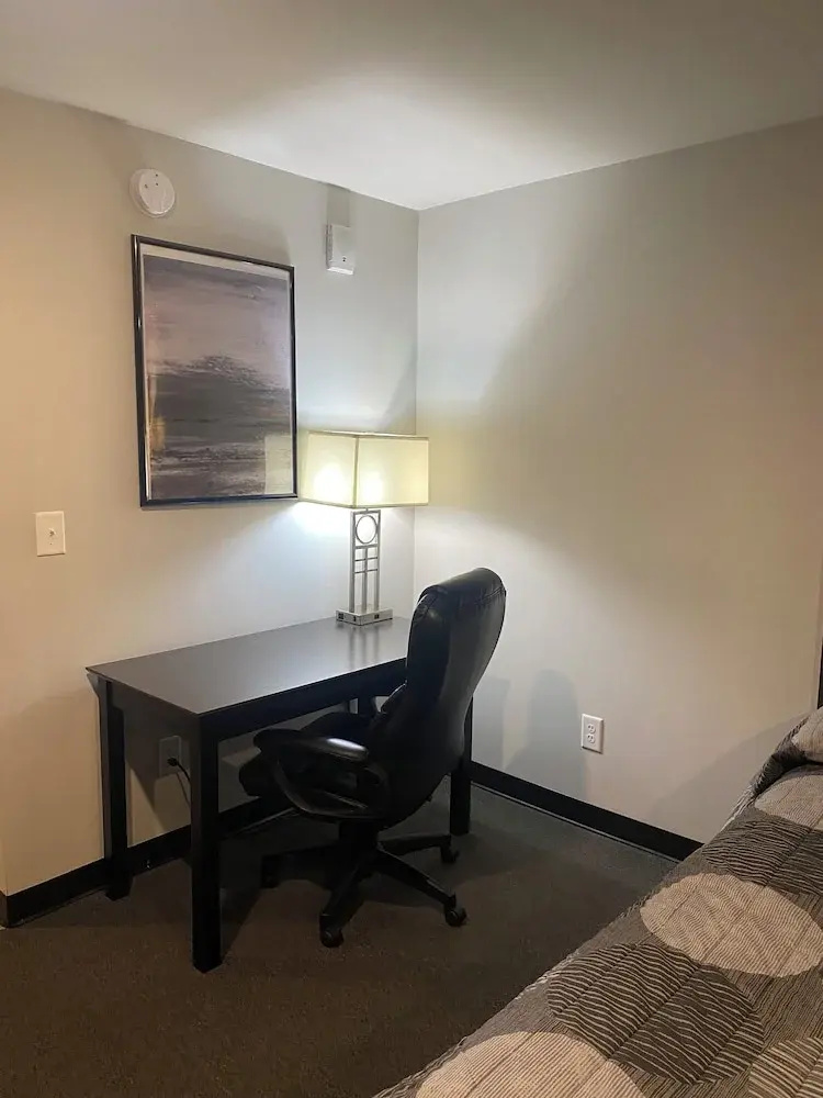 Photo - WoodSpring Suites Atlanta Airport
