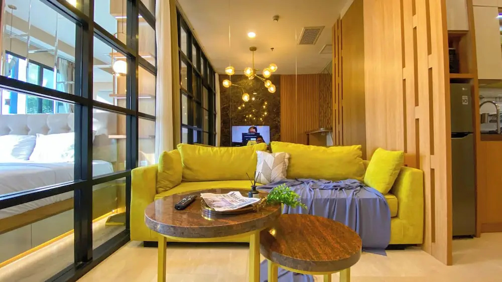 Nice And Homey 1Br At Sudirman Suites Apartment