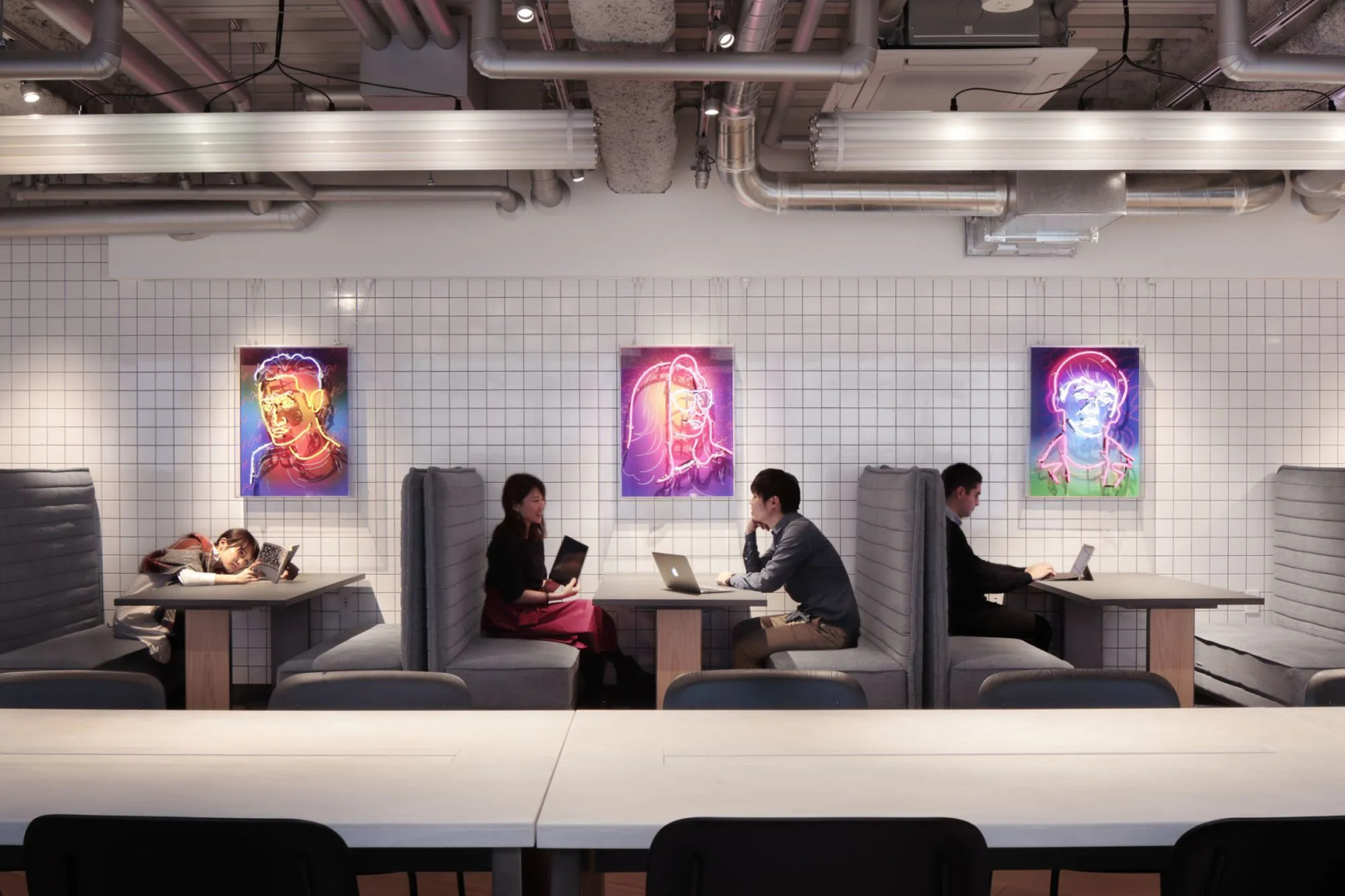 Foto - The Millennials Shibuya