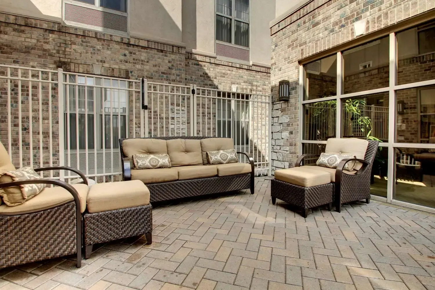 Photo - Hampton Inn & Suites Chicago/Aurora