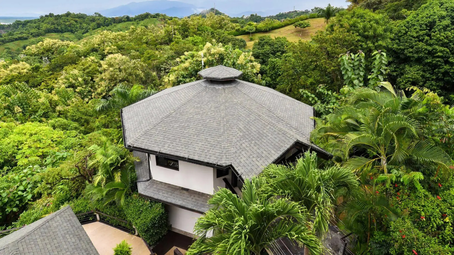 Photo - Tulemar Resort