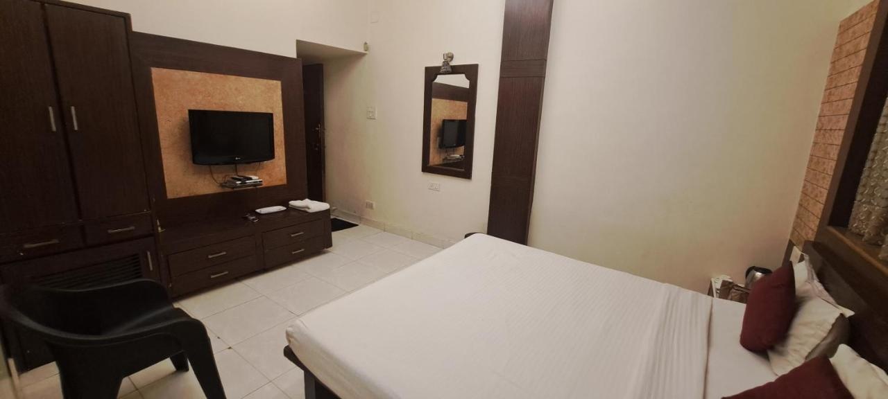 Photo - Hotel Shivam