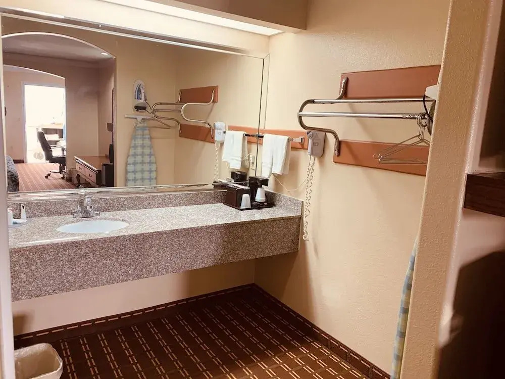 Foto - Luxury Inn Liberty