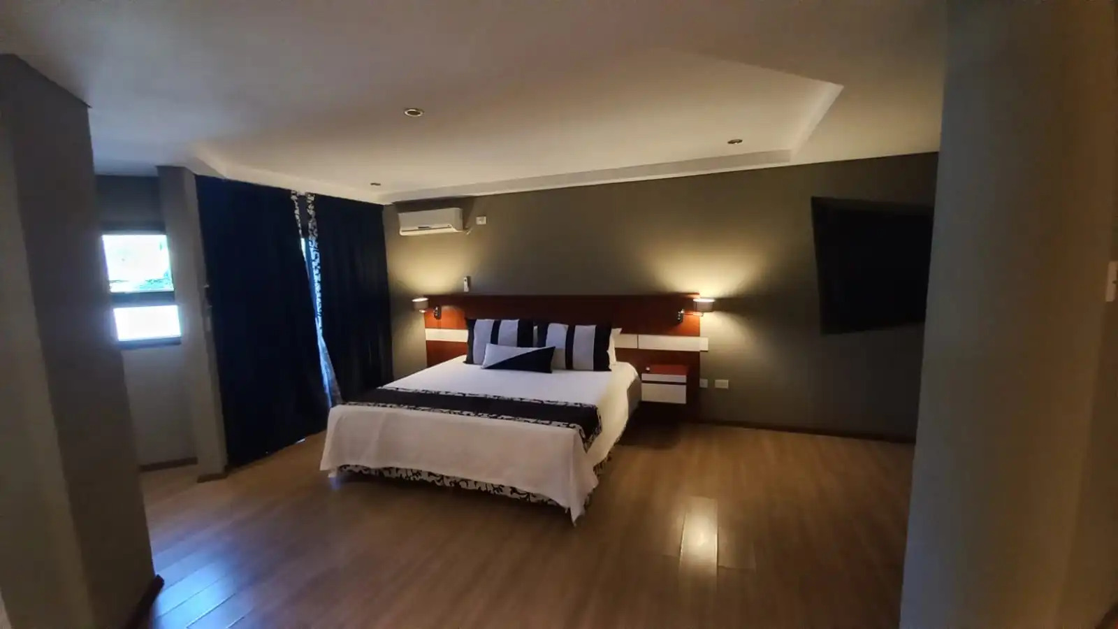 Photo - Bagu ÑAMANDU GUAZU