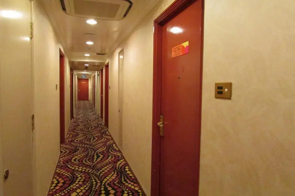 Photo - Oxford Hotel