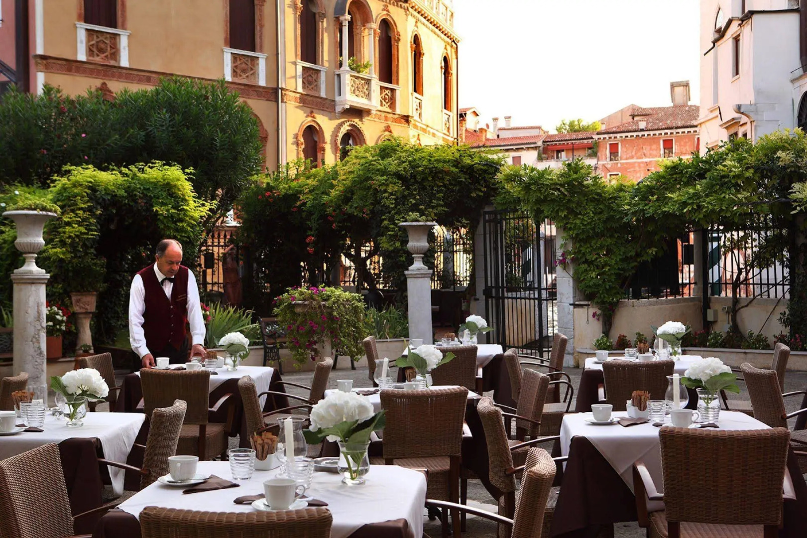 Foto - Pensione Accademia - Villa Maravege