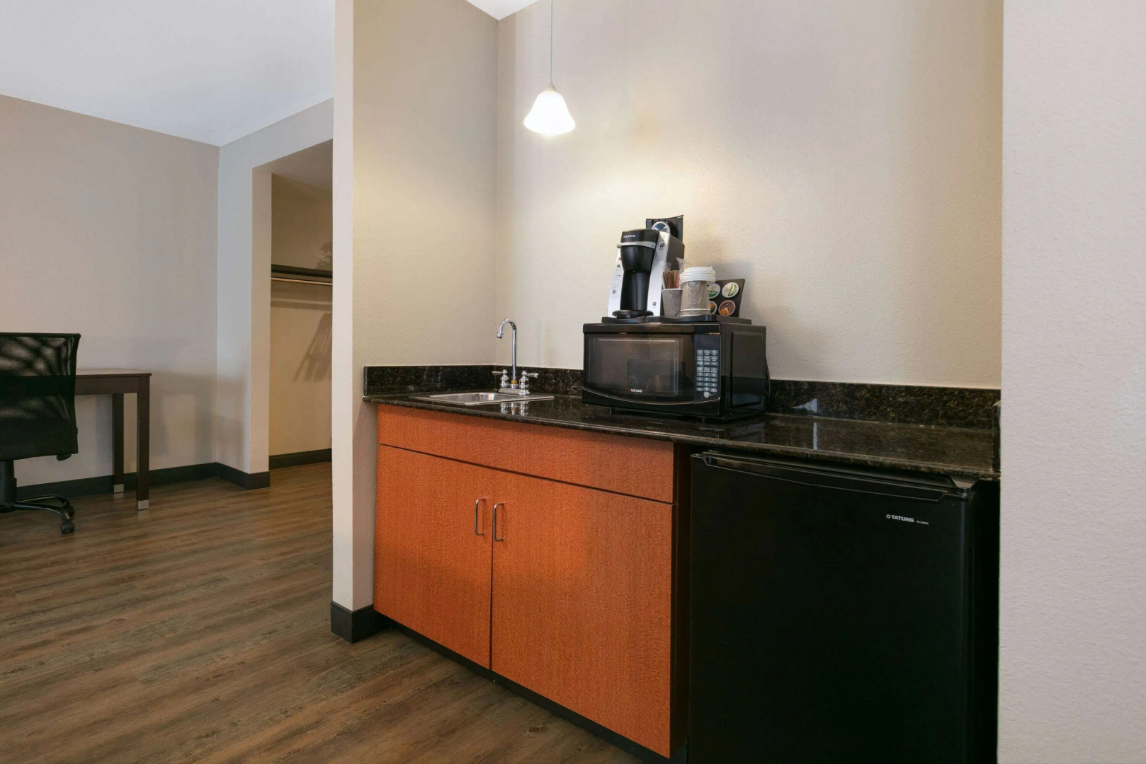 Photo - Wingate by Wyndham DFW / North Irving