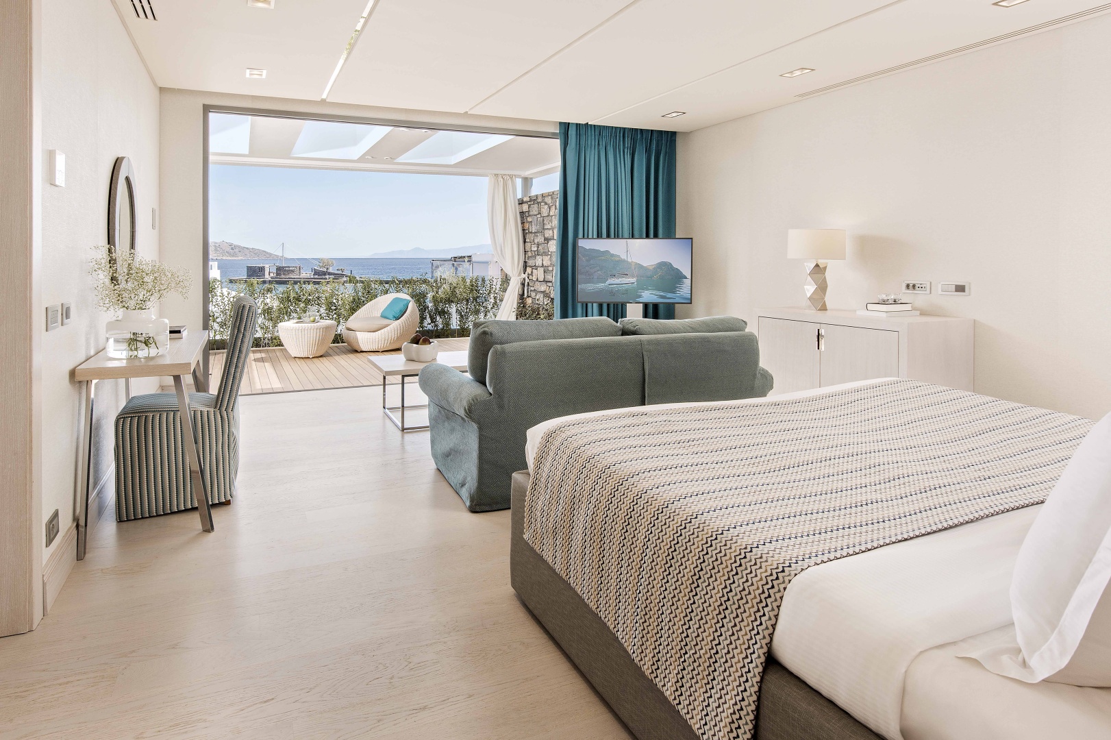 Elounda Beach Hotel & Villas, a Member of the Leading Hotels of the World