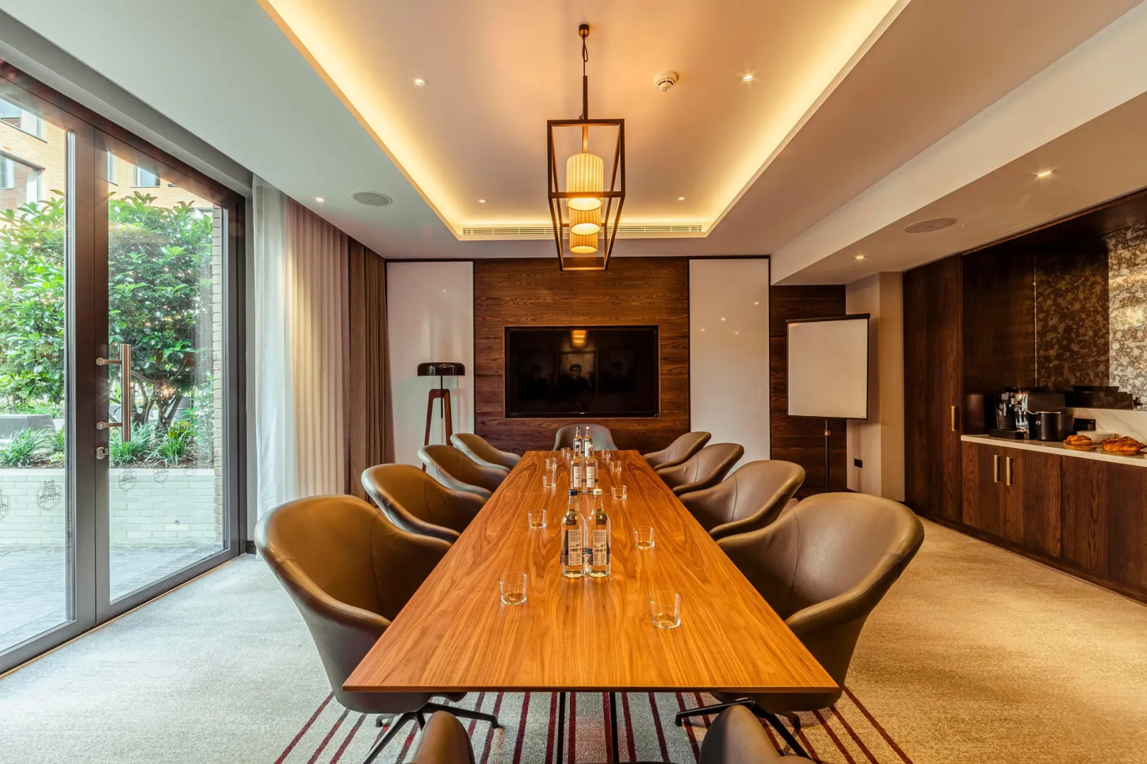 Photo - The Fellows House Cambridge, Curio Collection by Hilton