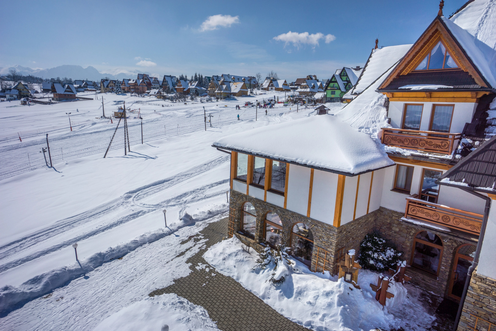 Photo - Hotel REDYK Ski&Relax - narty i widok na góry na wyciągnięcie ręki
