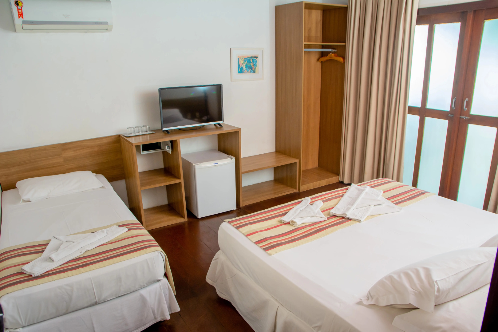 Photo - La Belle Beach Hotel