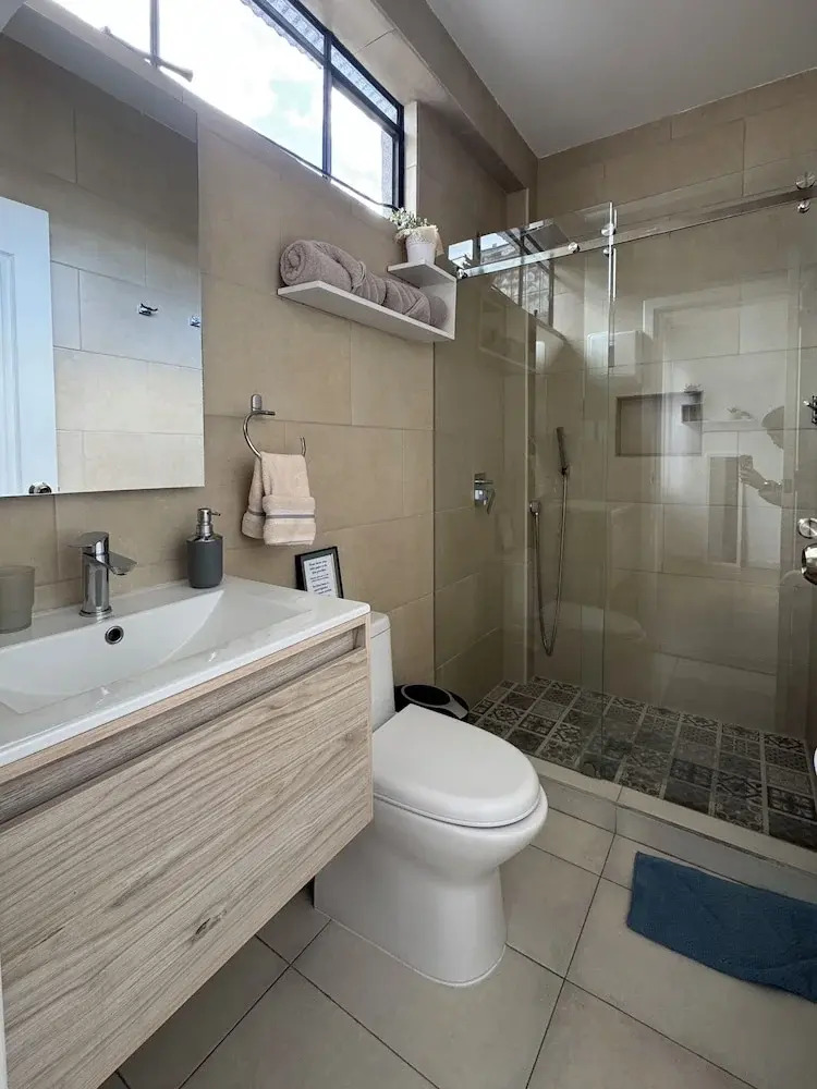 Foto - Traveler'S House