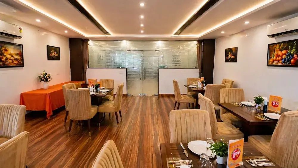 Photo - Hotel Kian by JMD Group