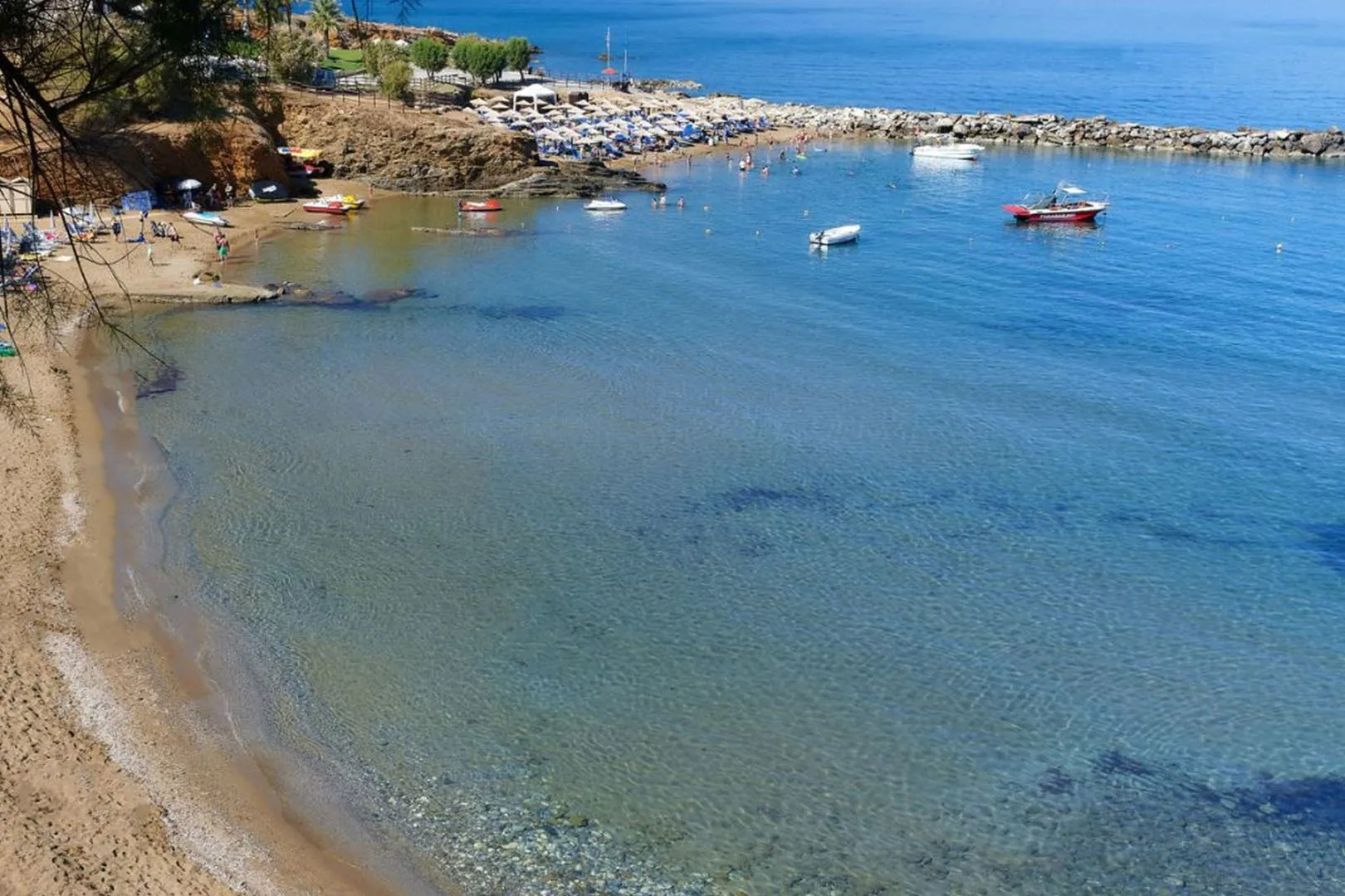 Foto - Panormo Beach