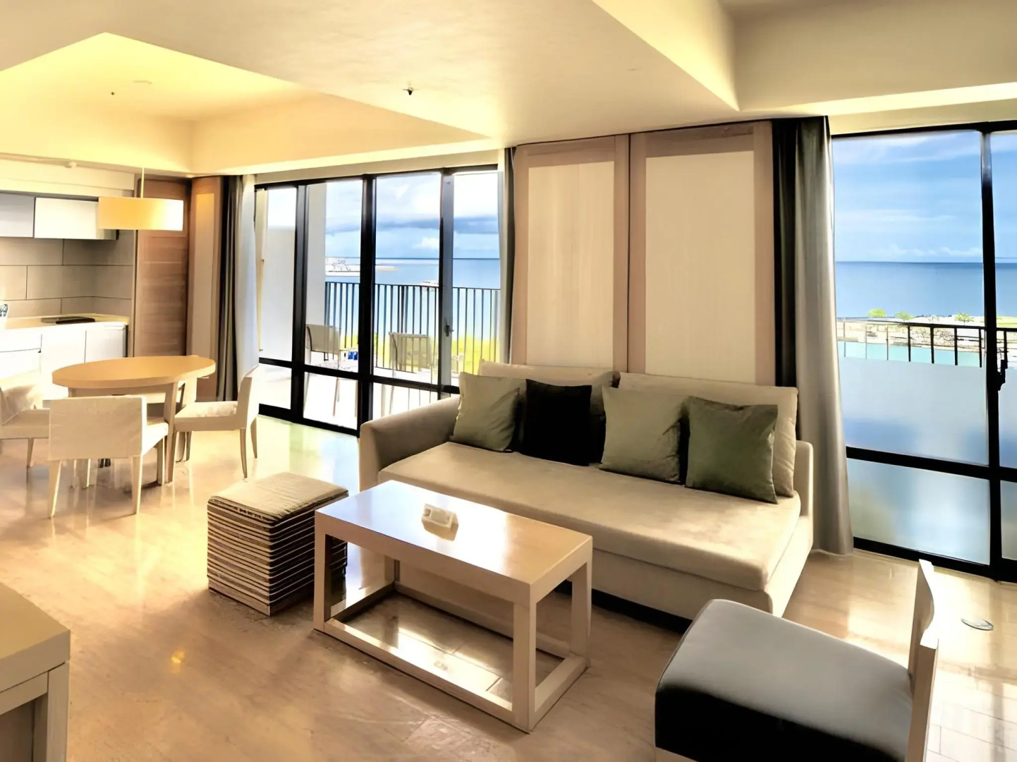 Foto - Moon Ocean Ginowan Hotel & Residence