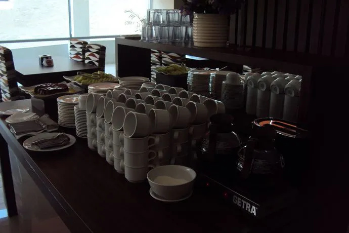 Foto - Leisure Inn