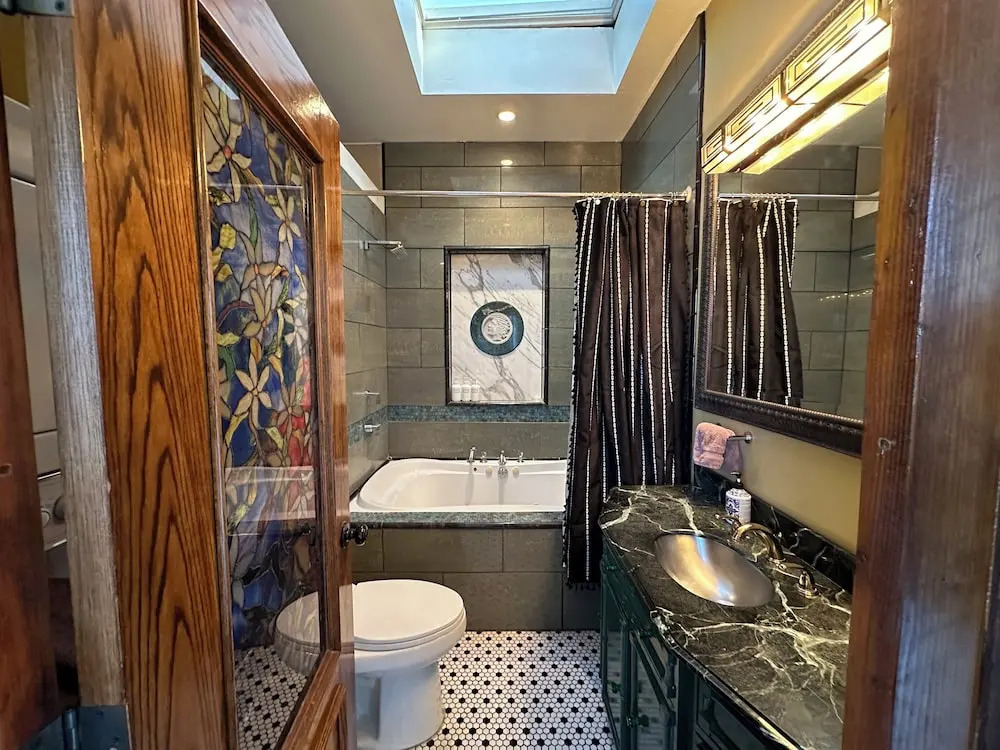 Photo - The Rosemary