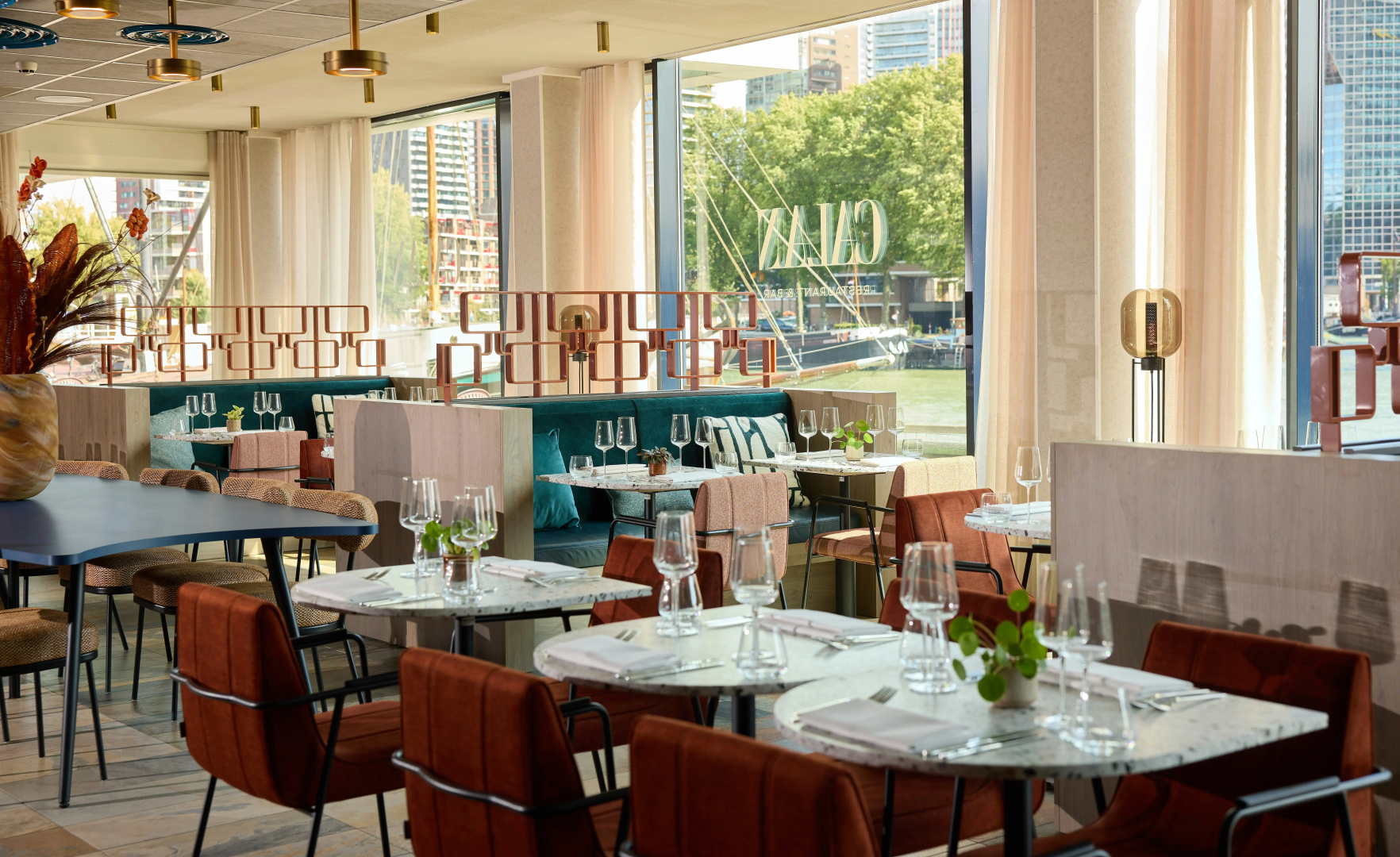 Foto - DoubleTree by Hilton Rotterdam Centre Hotel