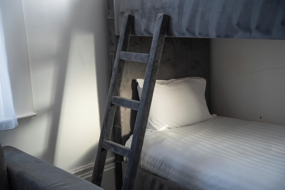 Photo - The Breckfield Hotel