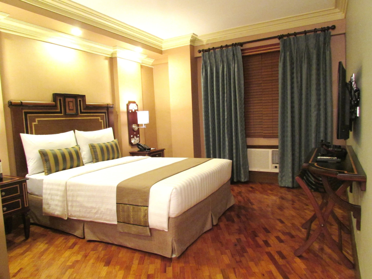 Photo - Herald Suites Polaris