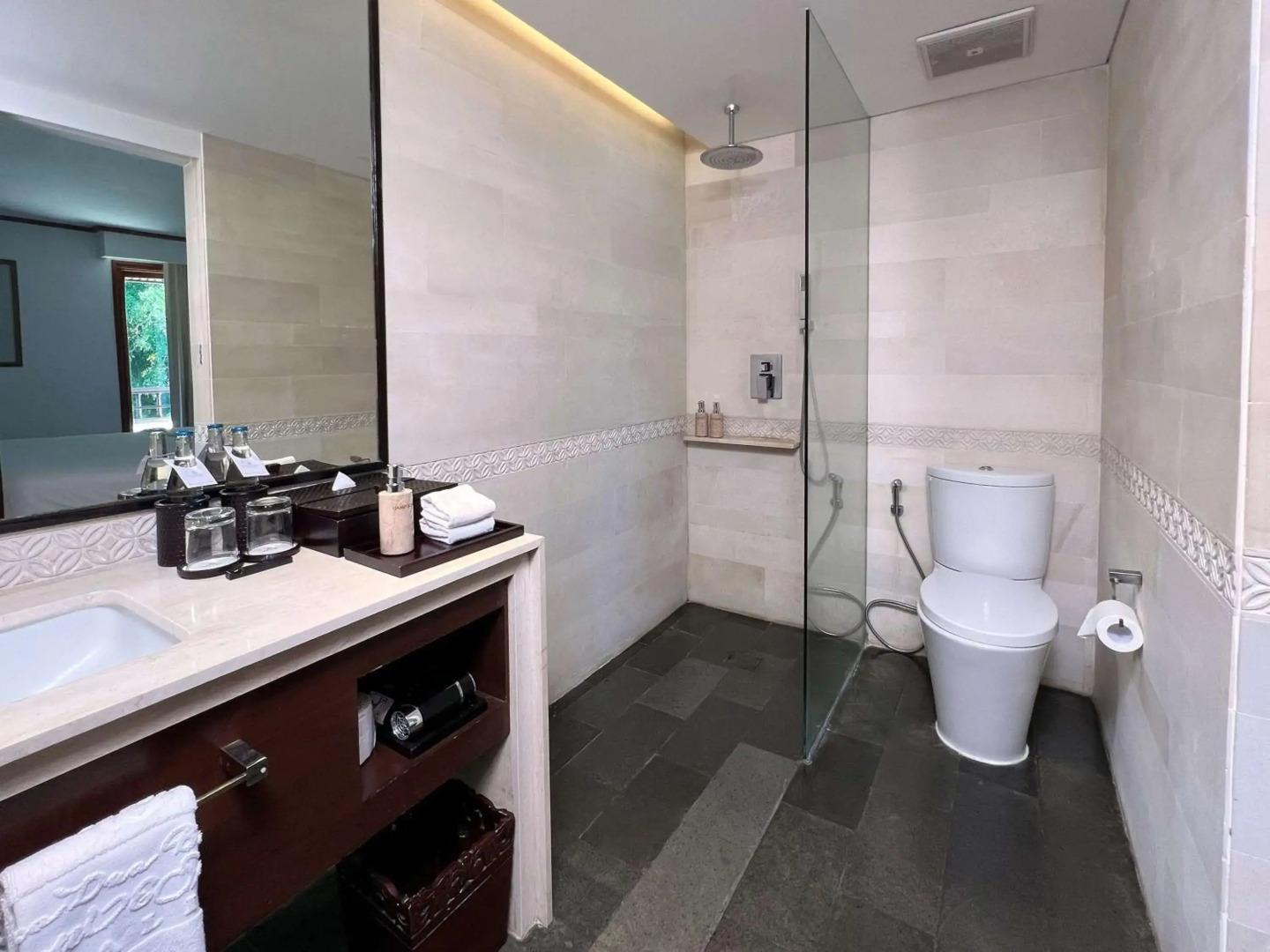 Photo - Nusa Dua Beach Hotel and Spa - Handwritten Collection