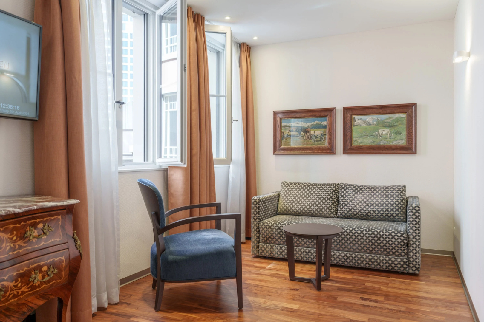 Photo - Hotel Schweizerhof Basel