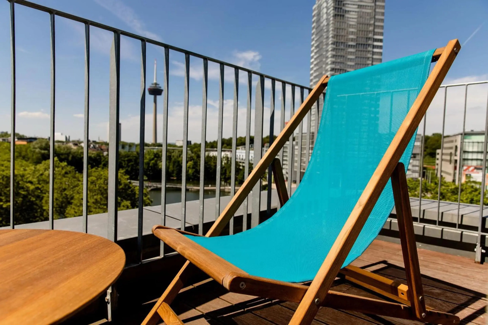 Photo - Motel One Köln-Mediapark