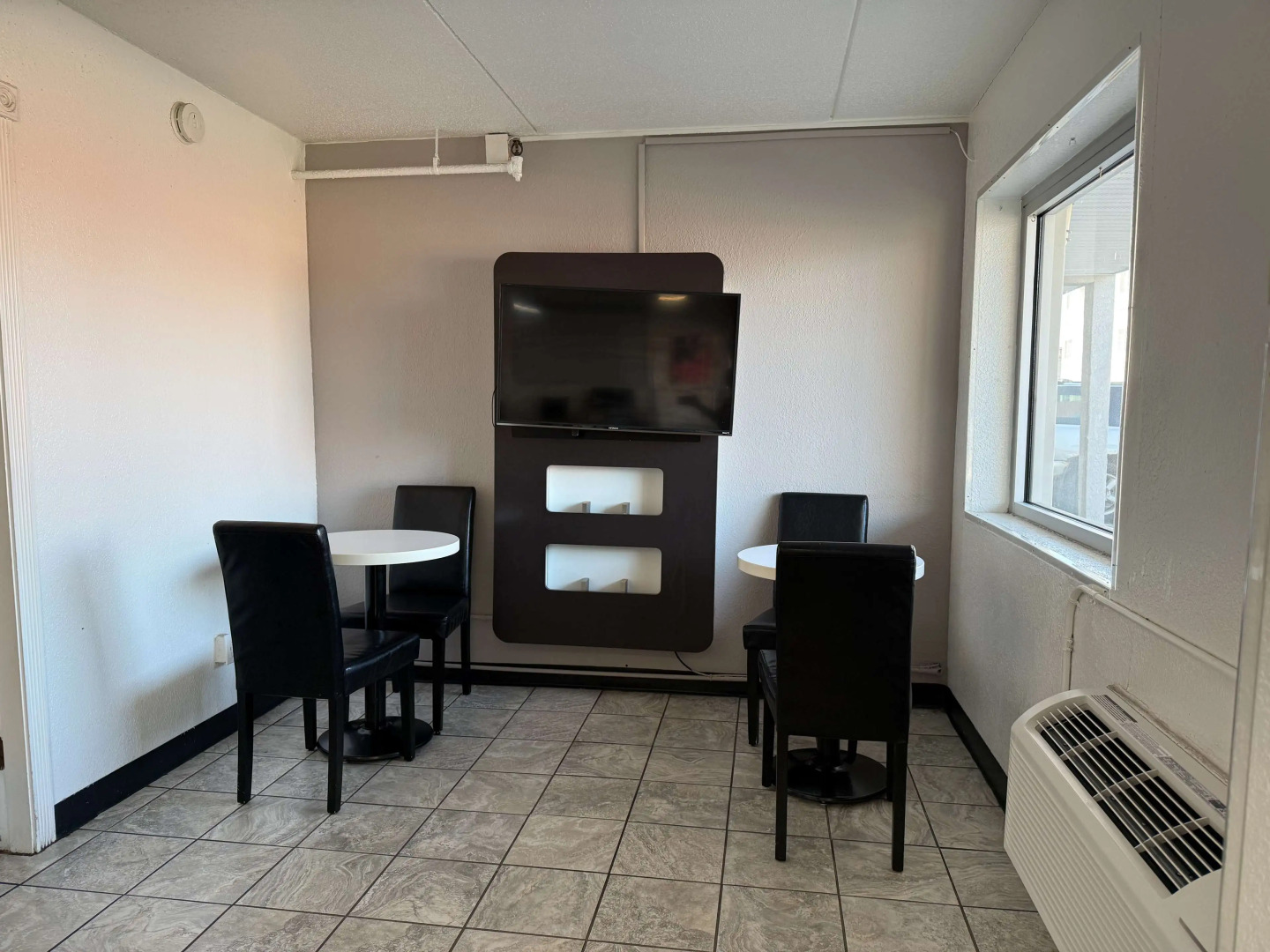 Foto - Motel 6-Joliet, IL - I-80