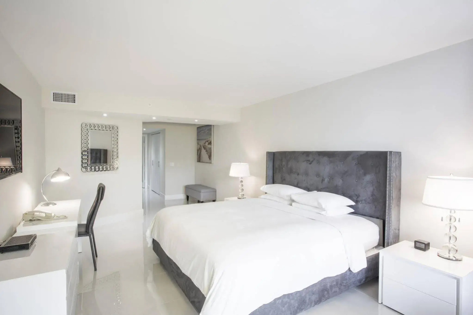 Foto - DoubleTree by Hilton Grand Hotel Biscayne Bay