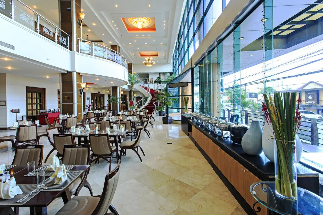 Foto - Sarrosa International Hotel and Residential Suites