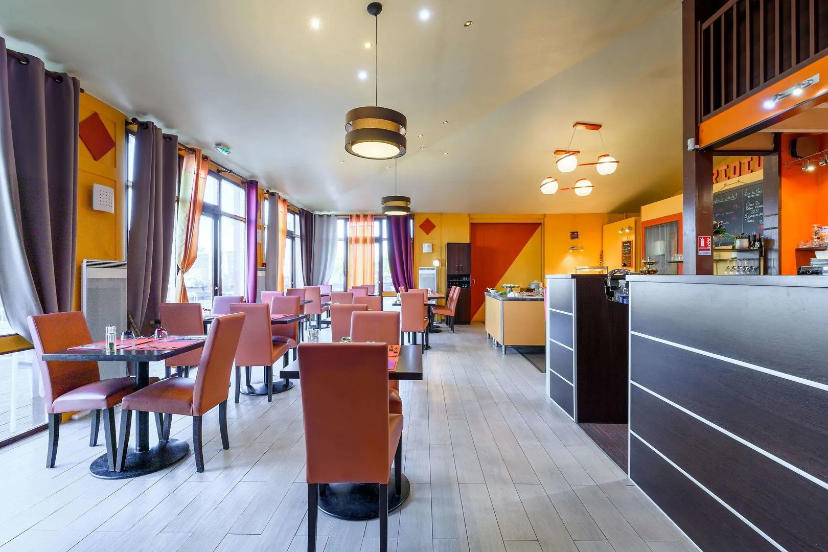 Foto - FH Confort Hotel Orléans Co'met