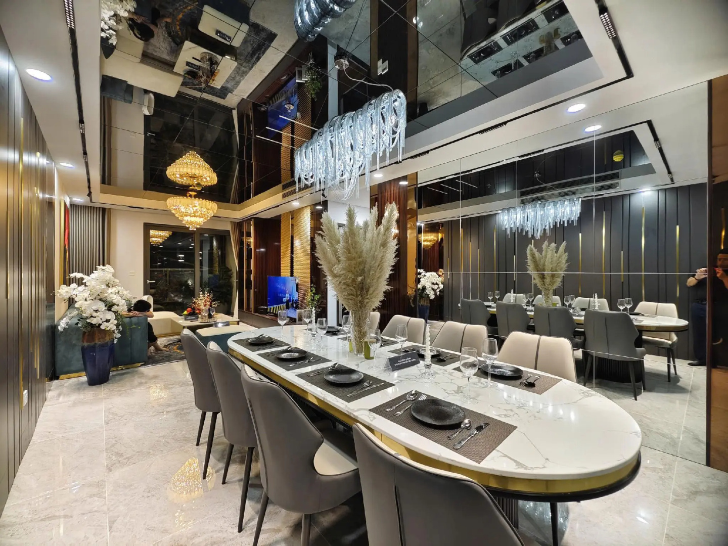 Photo - Aravelle Suites