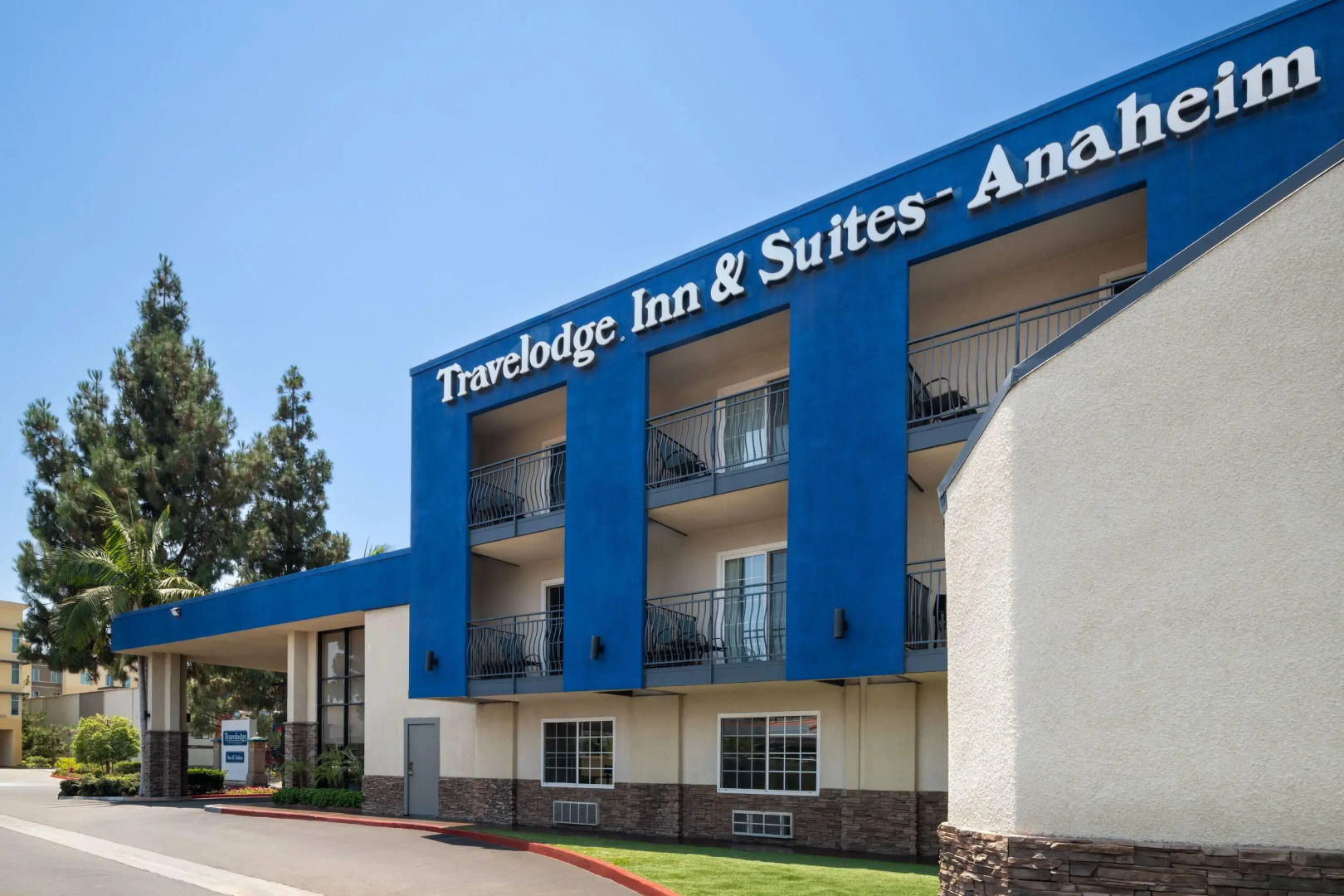 Foto - Travelodge Inn & Suites by Wyndham Anaheim on Disneyland Dr