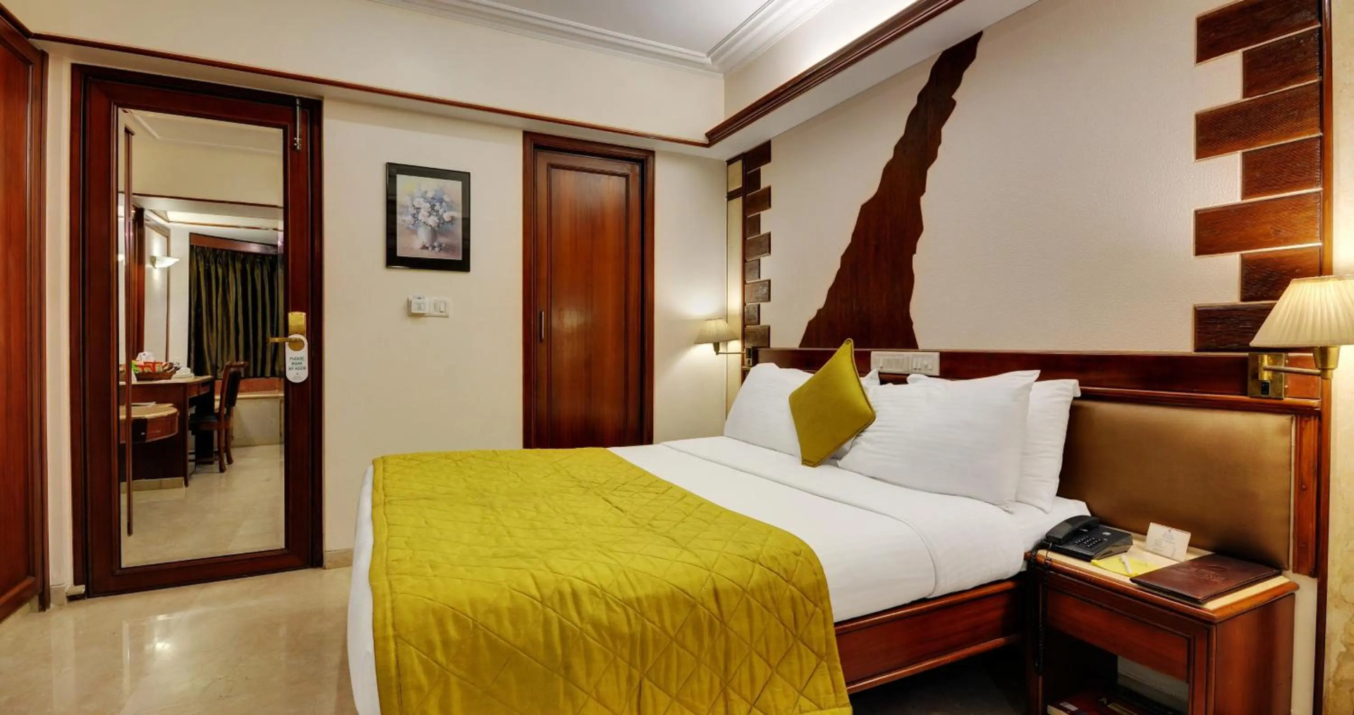 Photo - Hotel Regal Enclave
