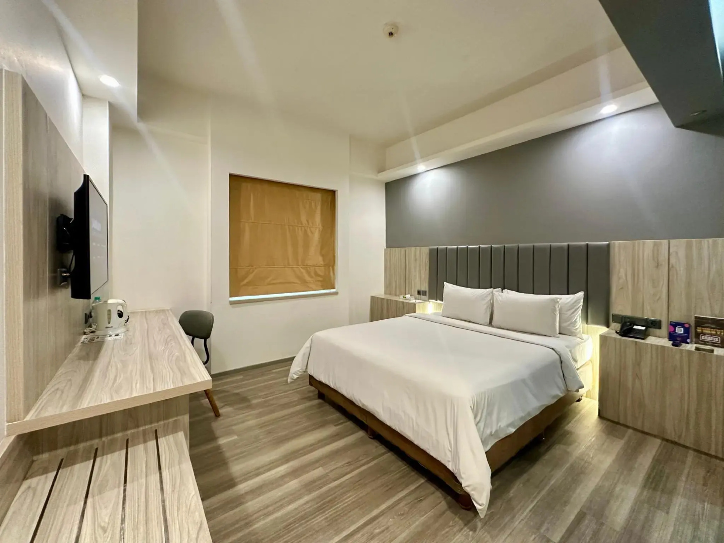 Photo - Sparks Life Jakarta, ARTOTEL Curated